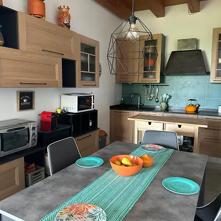 Stella Del Mare וילה סקופלו