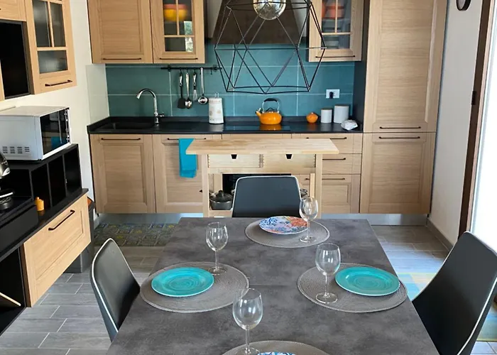 Willa Stella Del Mare *